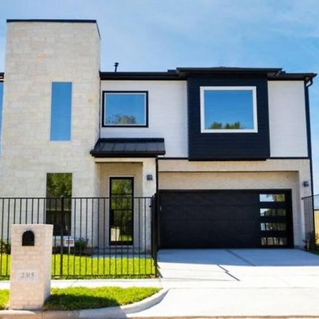 Cute Cozy House Close To Major Sporting Events And Restaurants ヒューストン エクステリア 写真